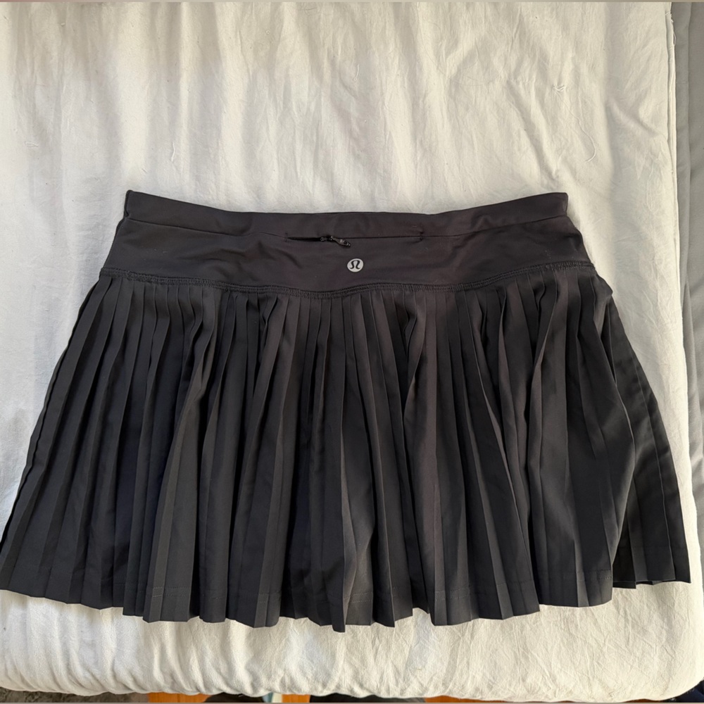 lululemon athletica Black Pleated Skirt